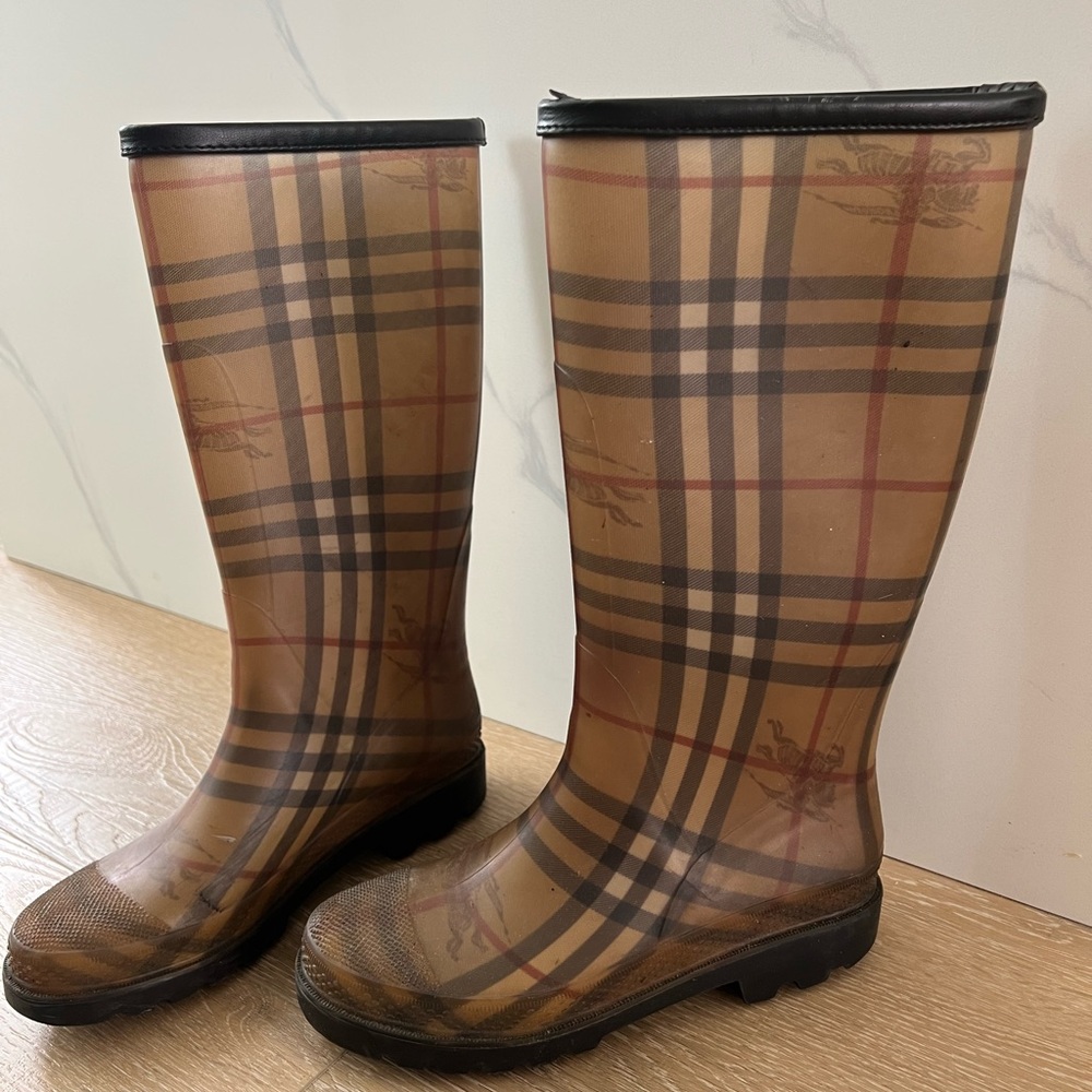 Burberry Rubber Plaid Rain Boots